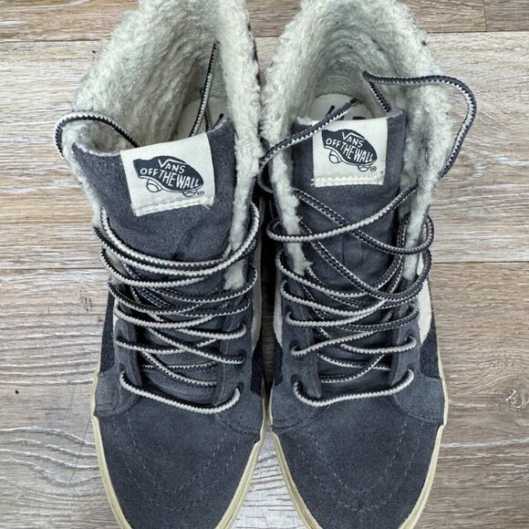 Vans Scotchgard Fleece Lined Gray Suede High Top Sneakers Women's Size 7.5 - Picture 2 of 7